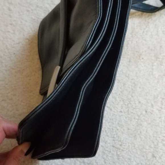 Leather bag with shoulder straps - Picture 2 of 7